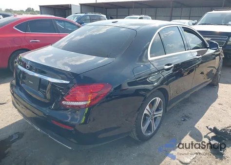 2018 Mercedes-Benz E 300 z USA, uszkodzony, nr VIN WDDZF4JB4JA480056
